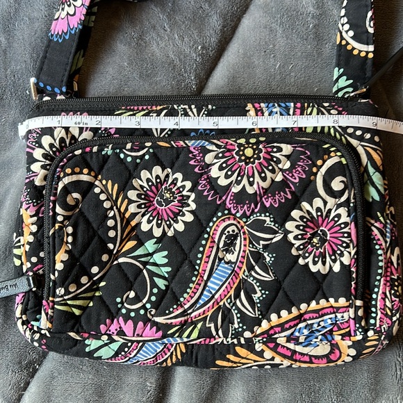 Vera Bradley Crossbody Handbag - Picture 7 of 8